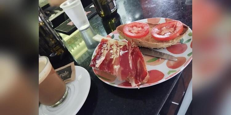 Asere Cafe & Copas, bar