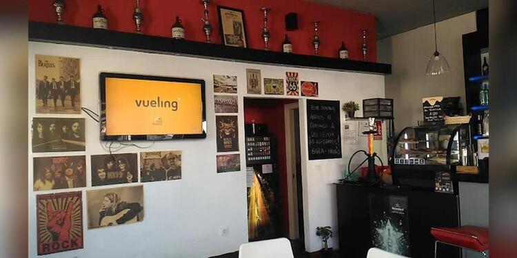 Asere Cafe & Copas, bar