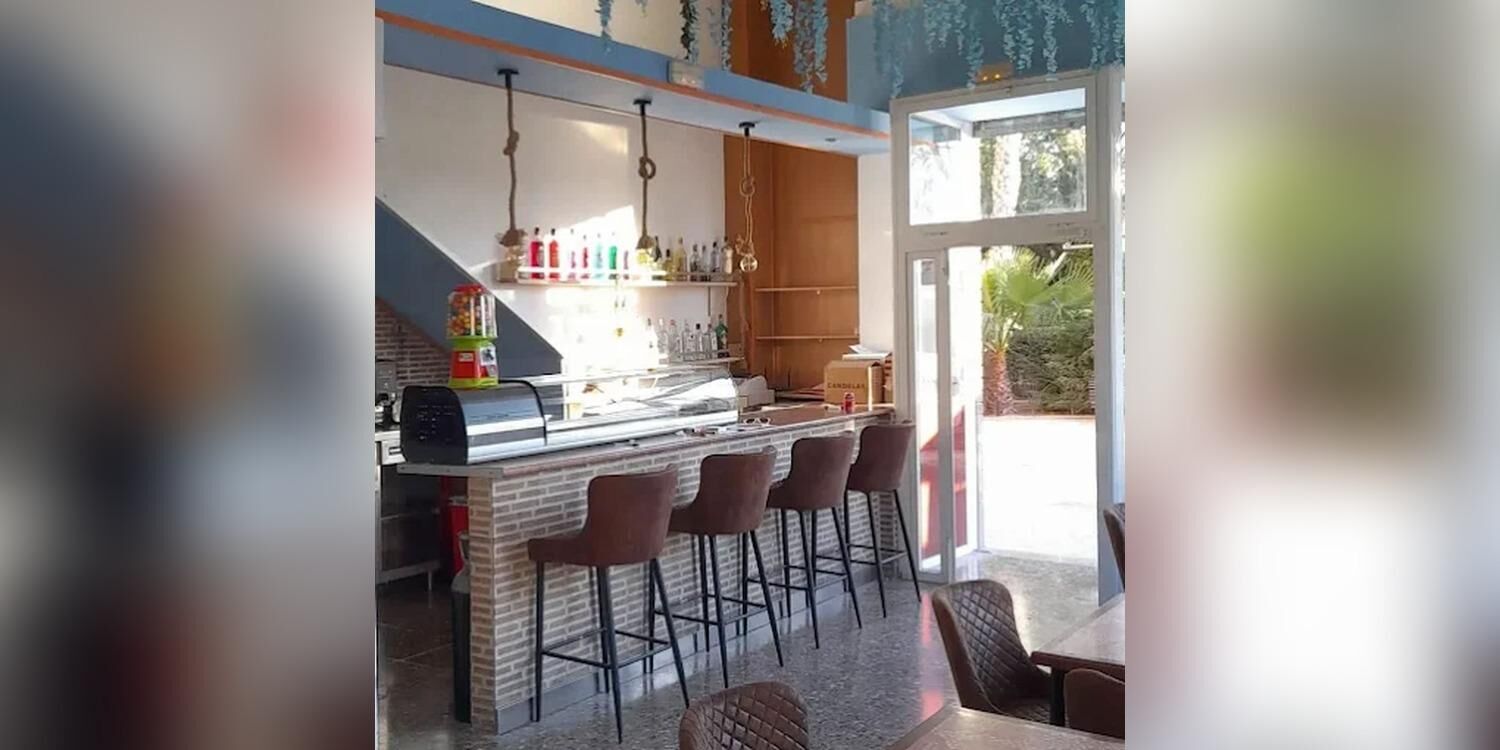 BAR TIRANT LO BLANC, bar