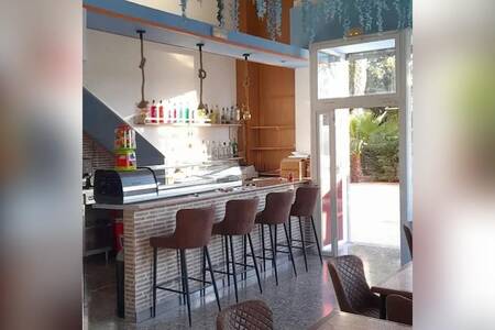 BAR TIRANT LO BLANC, Bar València Castellar-Oliveral #0