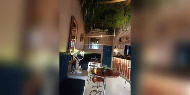 Chaman Cocktail Bar, bar