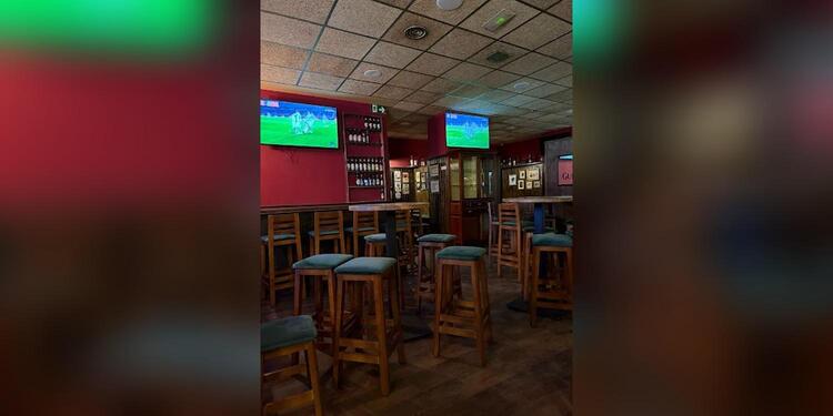 JP O Mahony's Irish Pub, bar