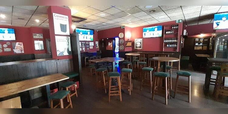 JP O Mahony's Irish Pub, bar