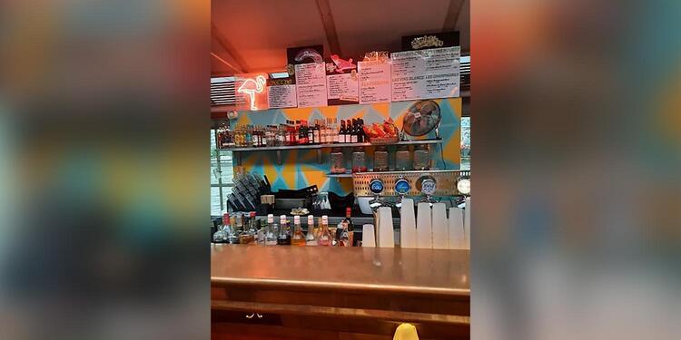 Rosa Bonheur à l'Ouest, bar