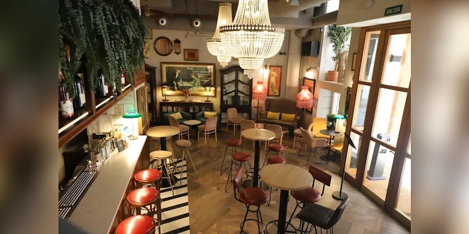 Café Madrid Valencia, bar
