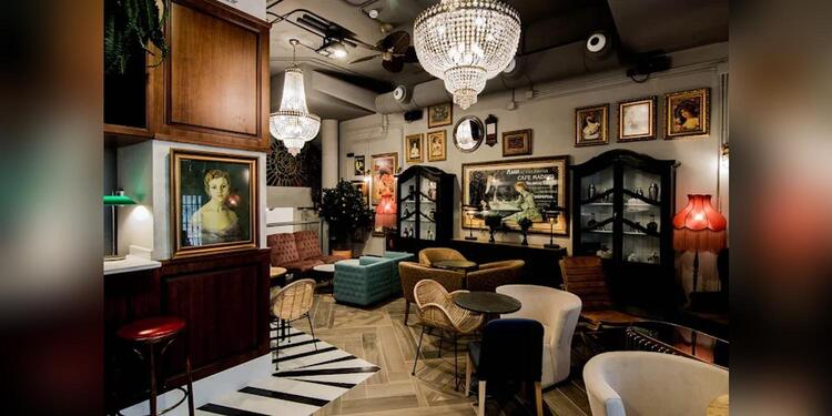 Café Madrid Valencia, bar