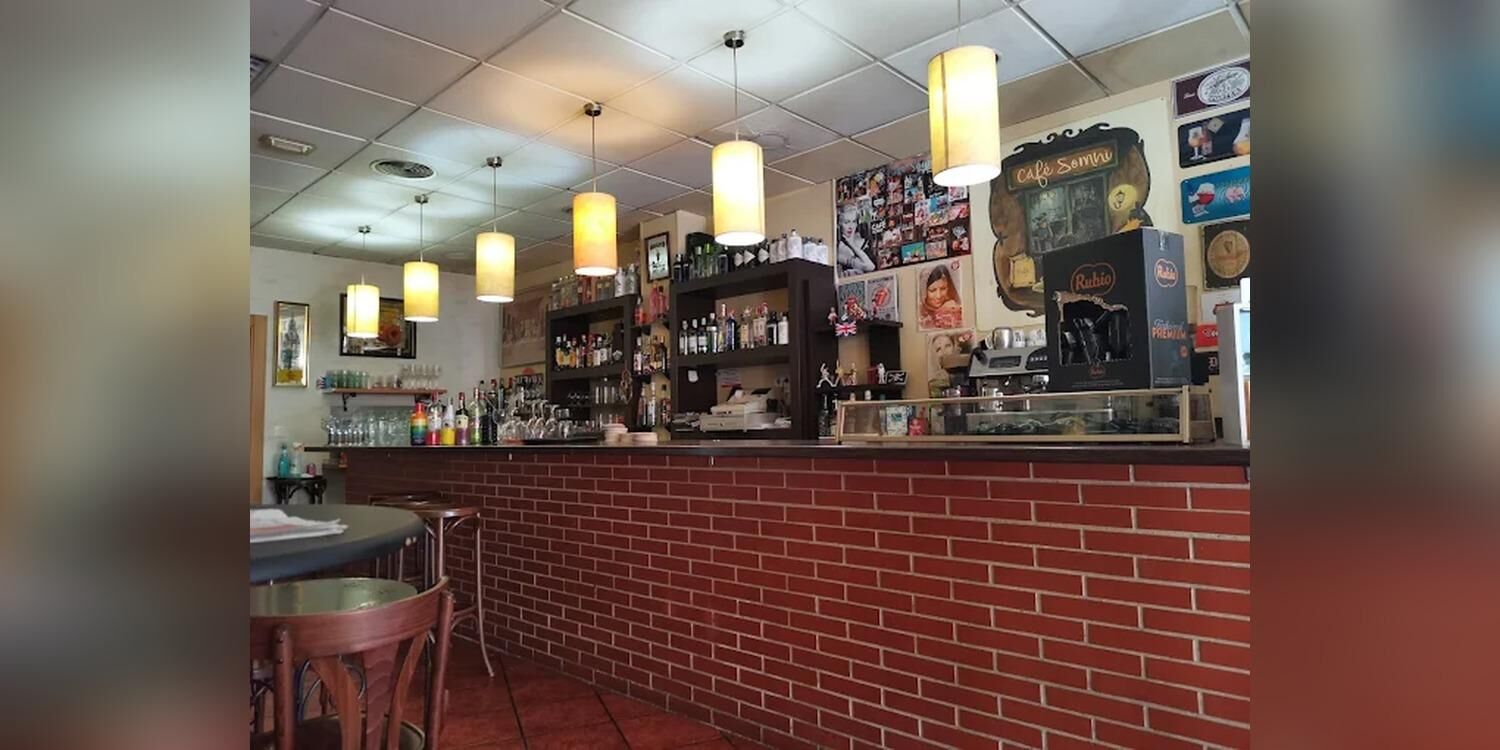 Café Somni, bar