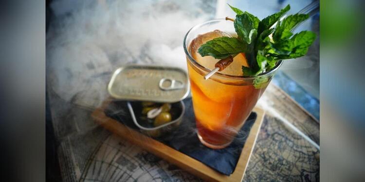 Premier Sherry & Cocktail Bar, bar