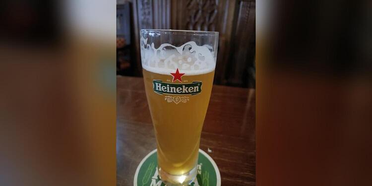 Cervecería Cruz Blanca, bar