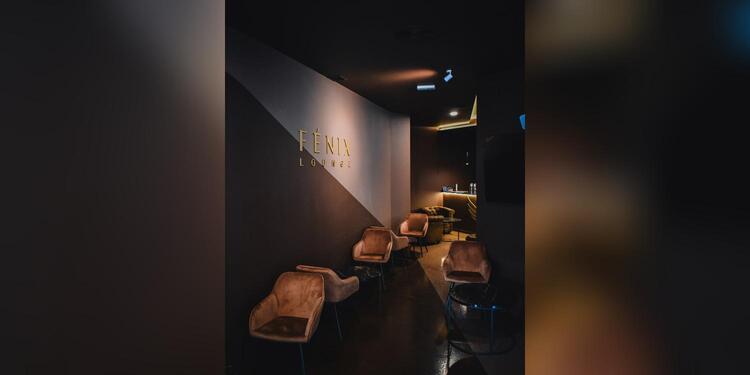 FÉNIX LOUNGE, bar