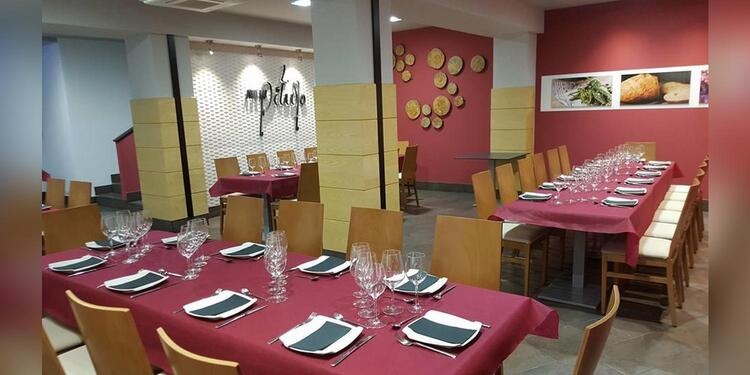 Cervecería-Restaurante Nuevo Pitufo, bar