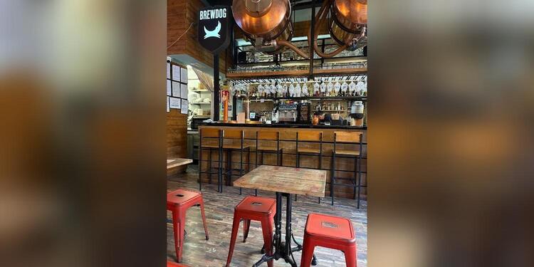 La Cola Del Pez, bar