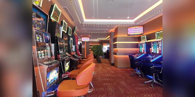 Luckia Sport Café, bar