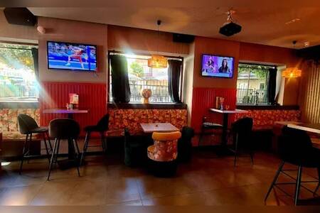 ReinaRoja, Bar Valladolid Las Delicias #0