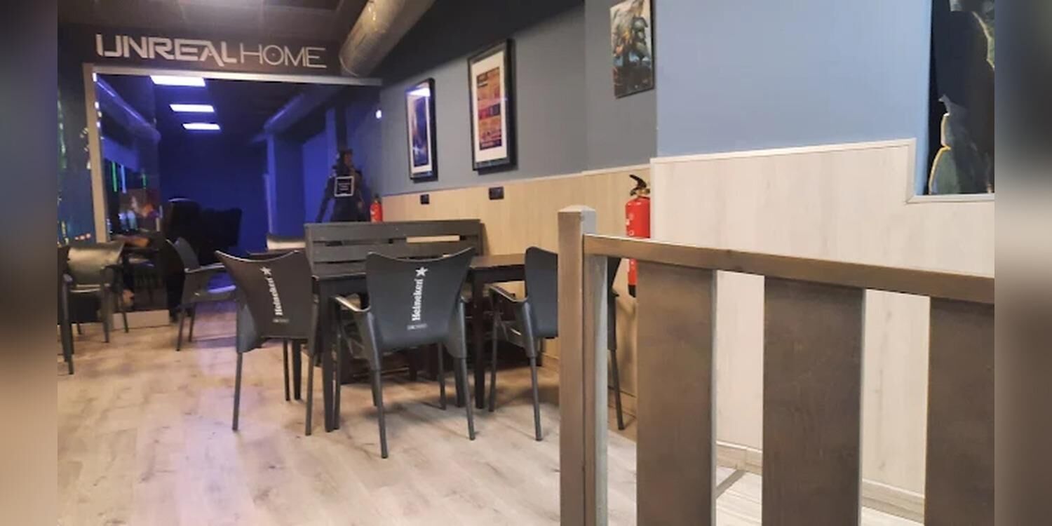 Unreal e-Sport Bar, bar