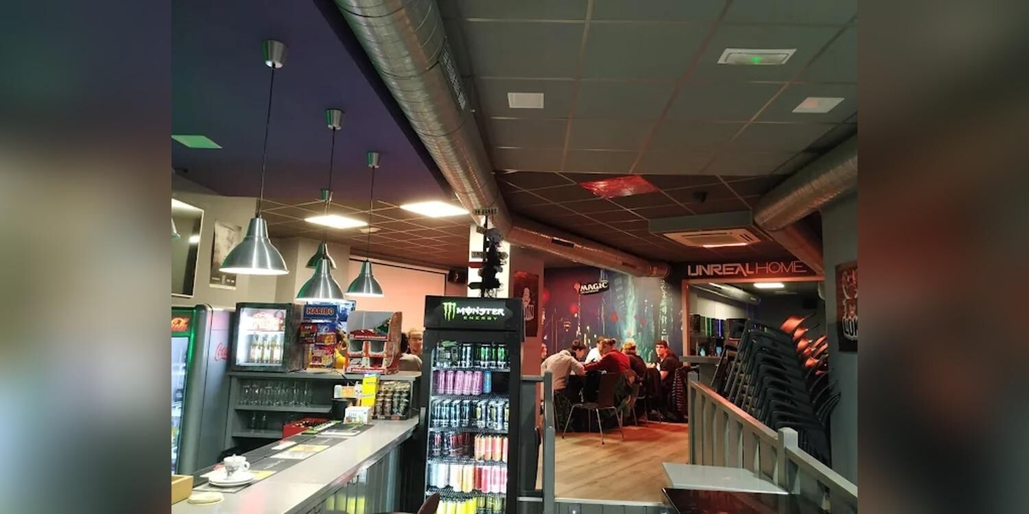 Unreal e-Sport Bar, bar