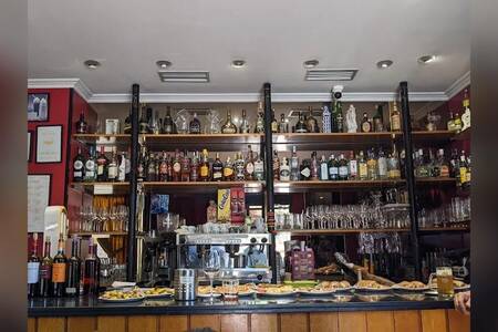 Café-Bar Manantial, Bar Valladolid Delicias #0