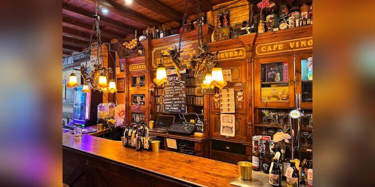Cervecería La Provenza, bar