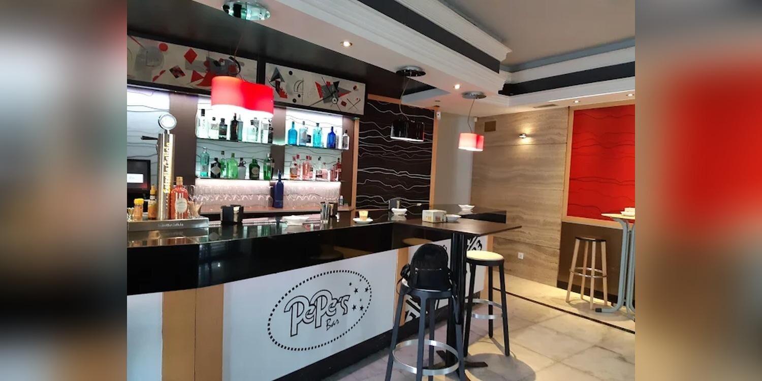Bar Pepe's, bar