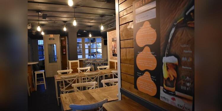 Milana Beerhouse Paraiso, bar