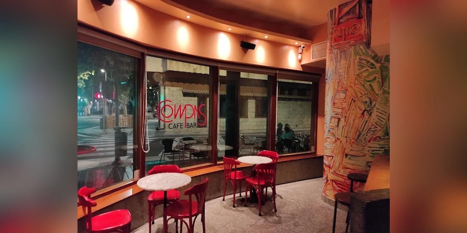 Compass Café Bar, bar