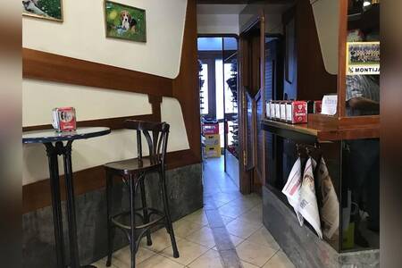 Pub May, Bar Bilbao Basurtu-Zorrotza #0