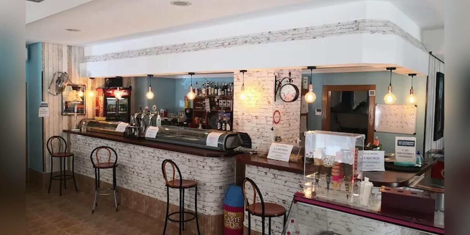 Nautilus Café Bar, bar