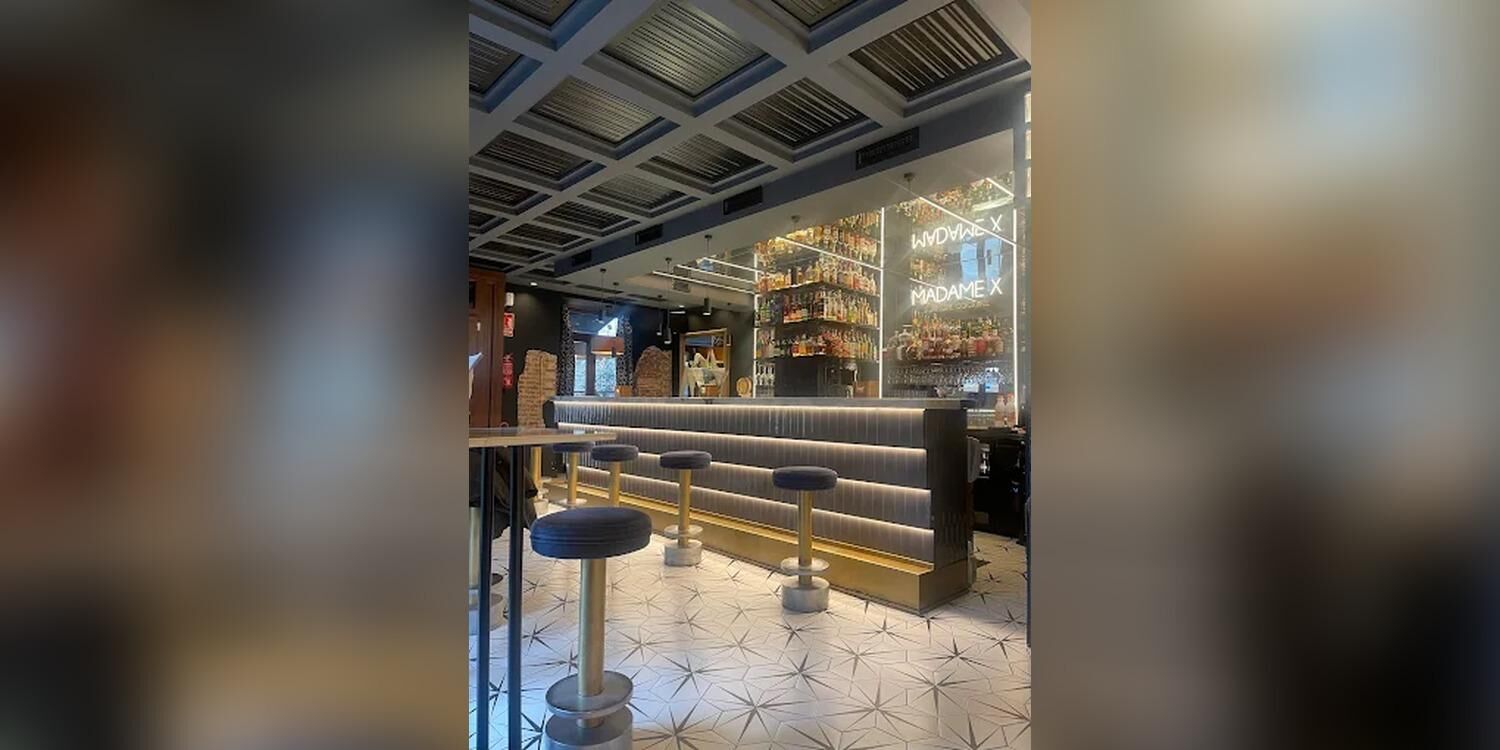 Madame X Valladolid, bar