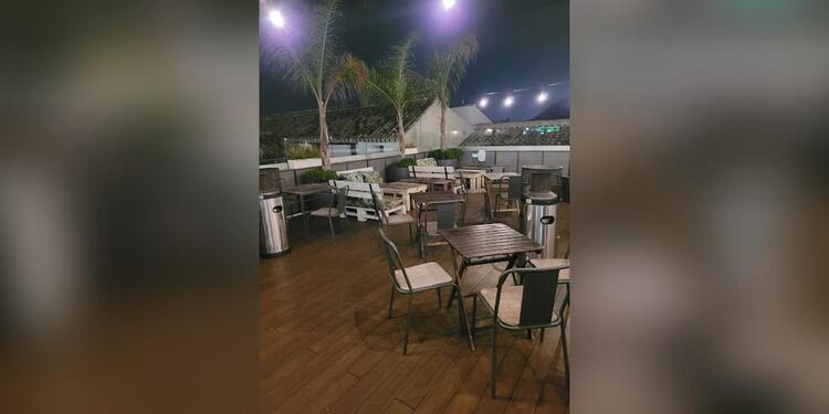 Pura Vida Terraza, bar