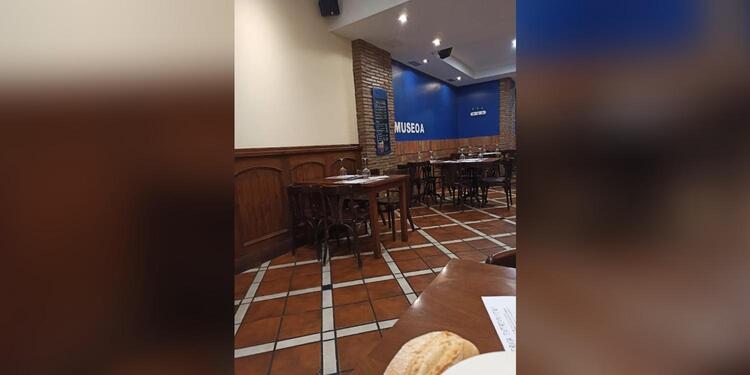 Museo Artean Taberna Entre Museos, restaurant