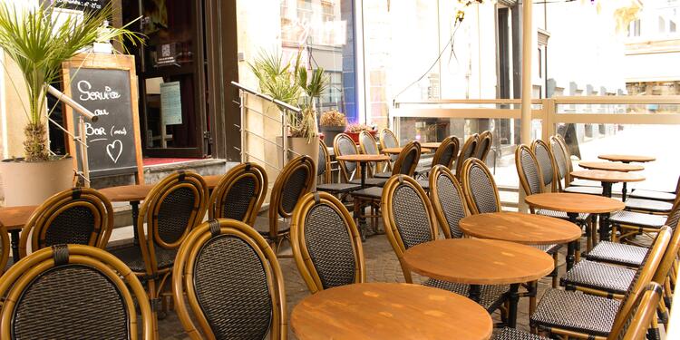 Cugino, bar
