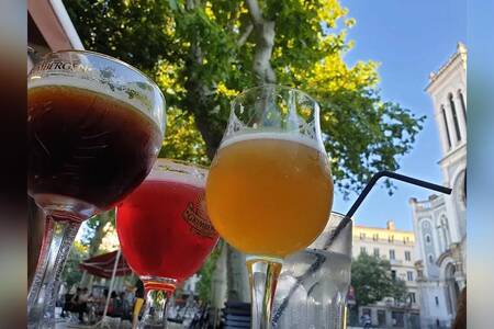 Les Artistes, Bar Saint-Étienne  #0