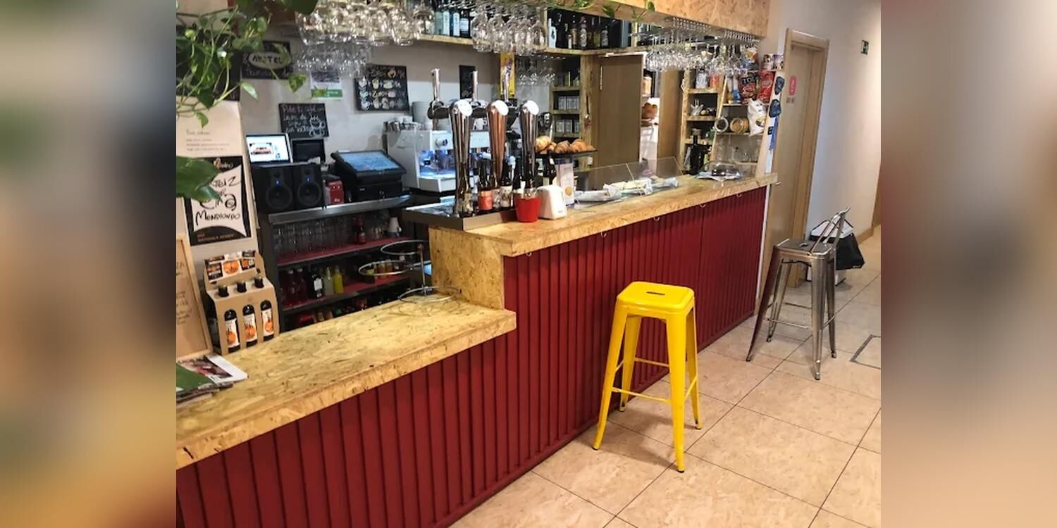 Café bar Bcool gourmet, bar