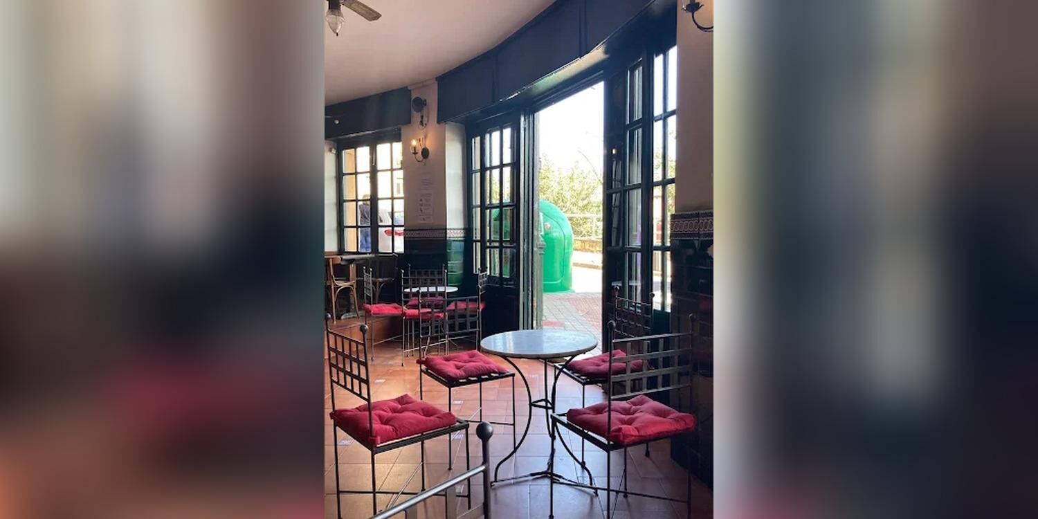 Nerbion kafetegi-taberna, bar