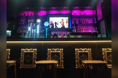 The Old Times Café, Bar Málaga Parque del Oeste #0