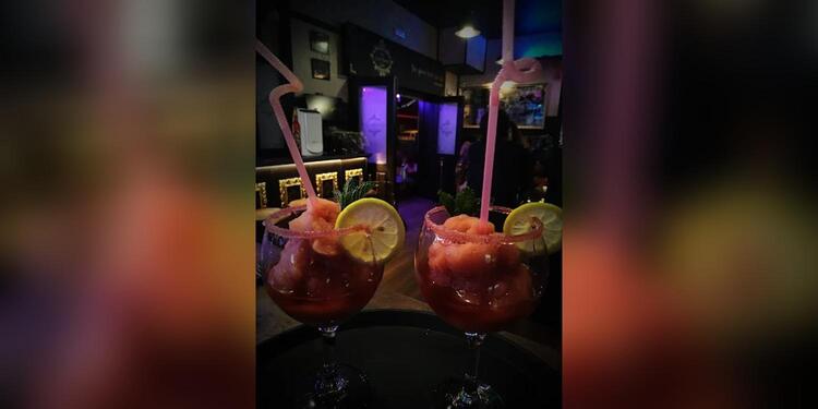 The Old Times Café, bar