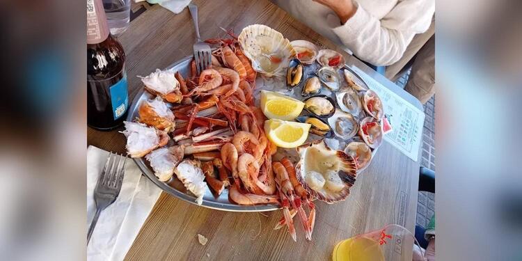 Alaska Tavern, restaurant