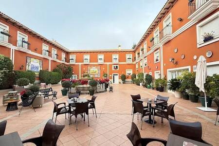 Restaurant, Restaurante Málaga Calle Espacio #0