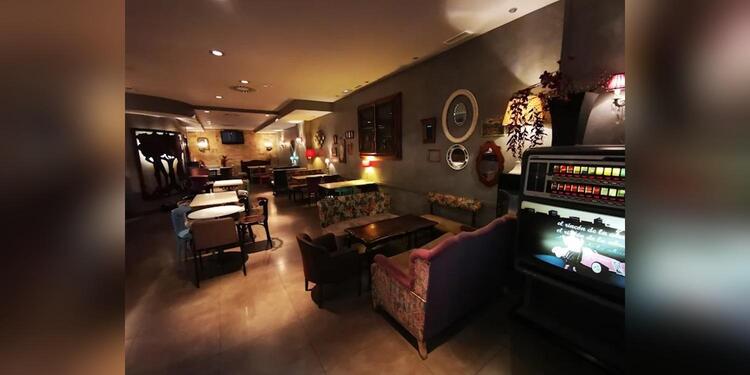 El Rincón de la abuela, bar