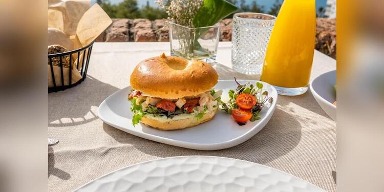 El Castillo Restaurante Gastronómico, restaurant