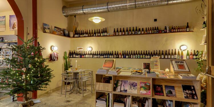 Îlot Central, bar