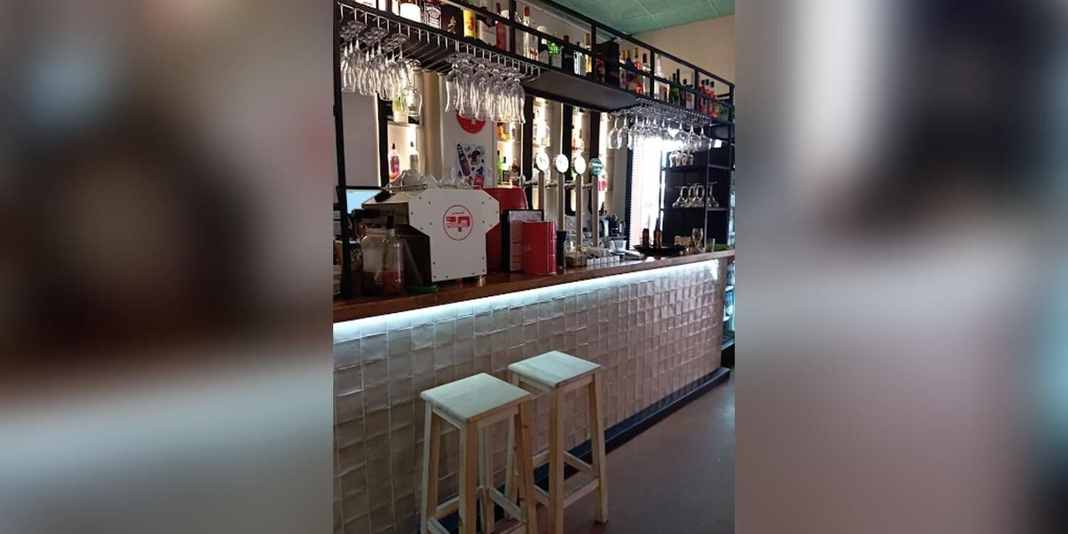 Lupe Tapas & Beers, bar