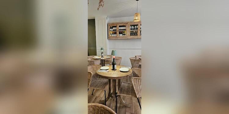 Illari Vinos y Tapas, restaurant