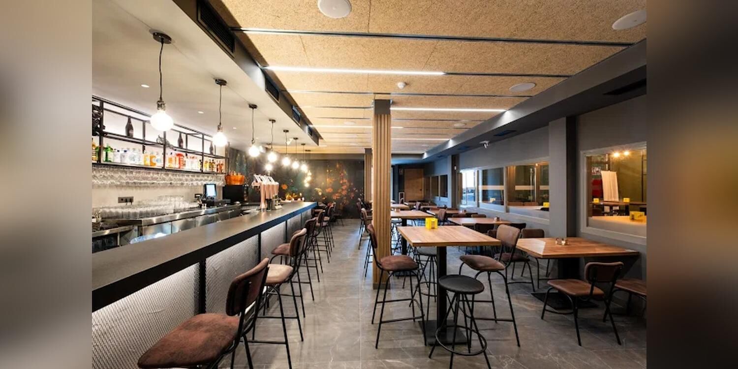 Wakanda Zaragoza, bar