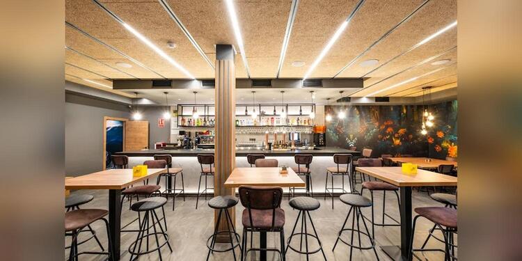 Wakanda Zaragoza, bar