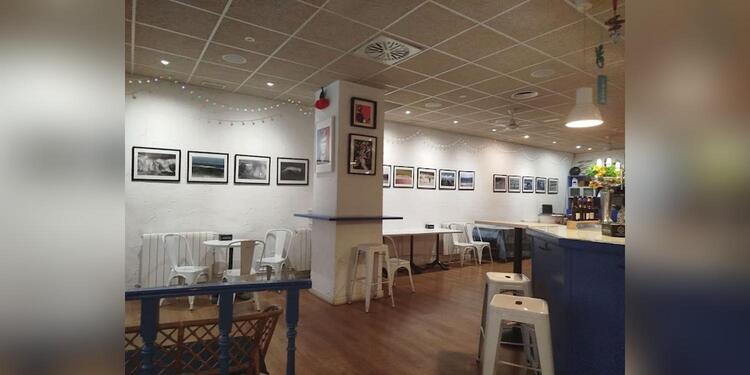 Café Ibiza Zgz, bar