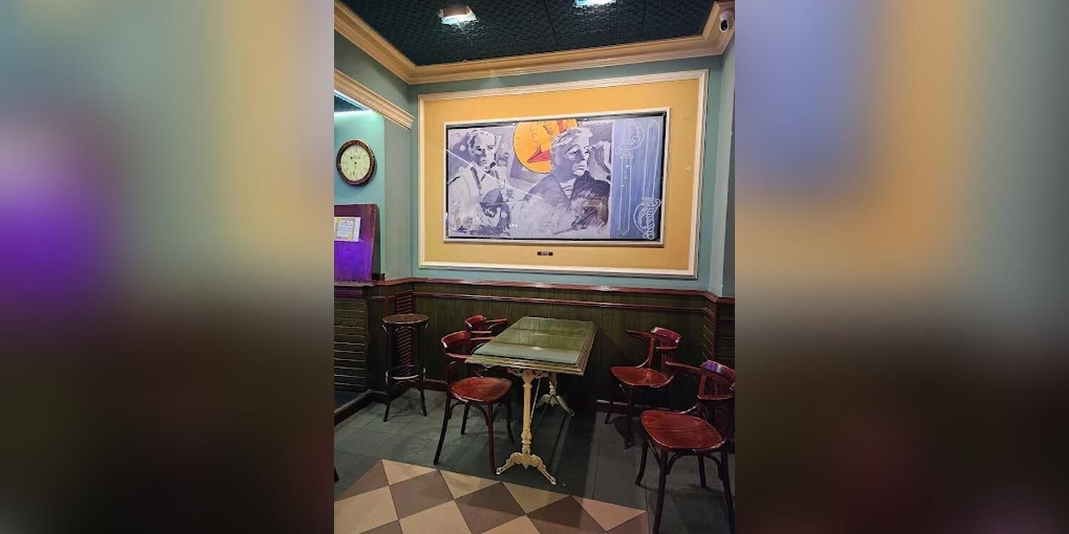 Cafe Candilejas, bar