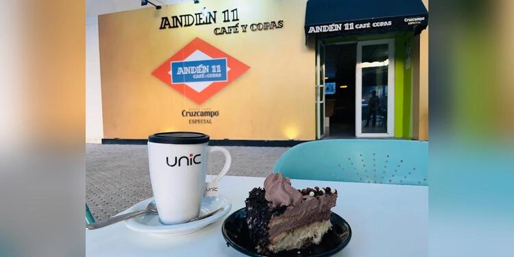 Cafetería Andén 11 café copas, bar