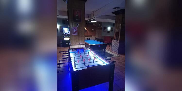 Universitas Café, bar