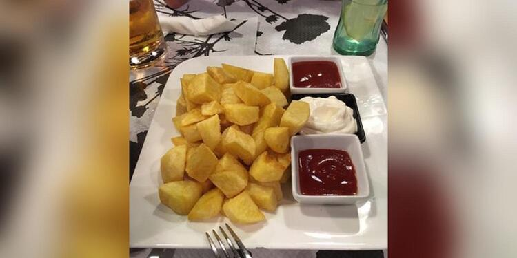 METRO GOLDWYN TAVERN, bar